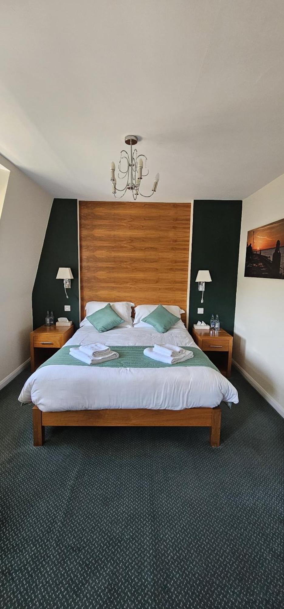 The Woodvale Bed & Breakfast Cowes  Exterior photo